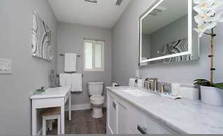 Villa Capri - Waterfront Luxury Home - Punta Gorda FL