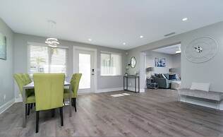 Villa Capri - Waterfront Luxury Home - Punta Gorda FL