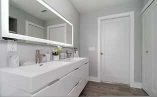 Villa Capri - Waterfront Luxury Home - Punta Gorda FL