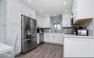 Villa Capri - Waterfront Luxury Home - Punta Gorda FL