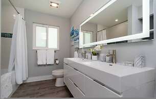 Villa Capri - Waterfront Luxury Home - Punta Gorda FL