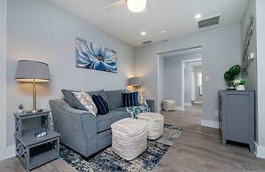 Villa Capri - Waterfront Luxury Home - Punta Gorda FL