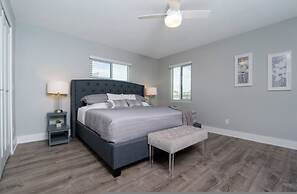 Villa Capri - Waterfront Luxury Home - Punta Gorda FL