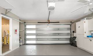 Villa Azule - Waterfront Luxury Home - Walk to Indian Rocks Beach FL