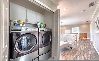 Villa Azule - Waterfront Luxury Home - Walk to Indian Rocks Beach FL