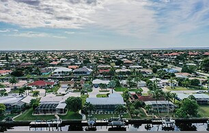 Villa Tranquility - Waterfront Luxury Home in Punta Gorda FL
