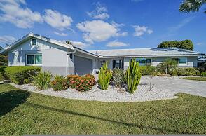 Villa Tranquility - Waterfront Luxury Home in Punta Gorda FL