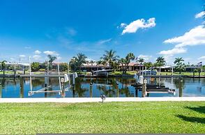 Villa Tranquility - Waterfront Luxury Home in Punta Gorda FL