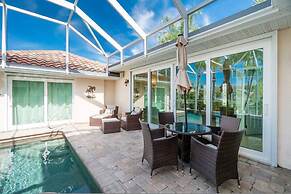 Villa Hibiscus - Waterfront Luxury Home - Punta Gorda FL