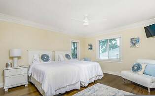 Villa Hibiscus - Waterfront Luxury Home - Punta Gorda FL