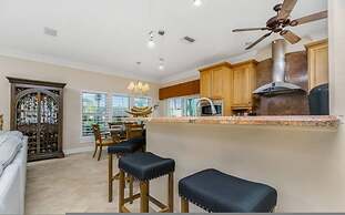 Villa Hibiscus - Waterfront Luxury Home - Punta Gorda FL