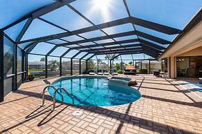 Villa Tropical - Waterfront Luxury Home in Punta Gorda FL