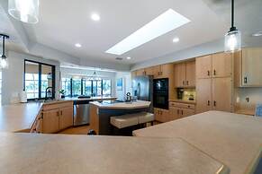 Villa Tropical - Waterfront Luxury Home in Punta Gorda FL