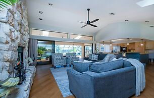 Villa Tropical - Waterfront Luxury Home in Punta Gorda FL