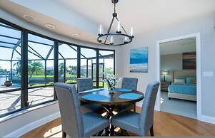 Villa Tropical - Waterfront Luxury Home in Punta Gorda FL