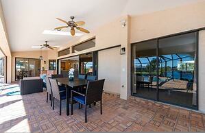 Villa Tropical - Waterfront Luxury Home in Punta Gorda FL