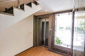 Hotel Divine Residency