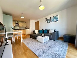 2br&2ba-balcony-freeparking-fastwifi-kingbed