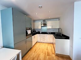 2br&2ba-balcony-freeparking-fastwifi-kingbed