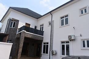 Hotel Diego & Suites