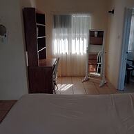 Serene room nr Intl Airpt & Sandy Beach