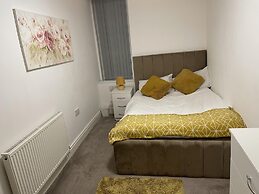 Imperial Suites Apartment in Bradford