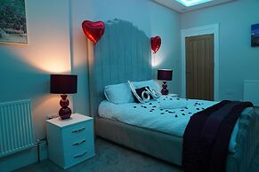 Imperial Suites Apartment in Bradford