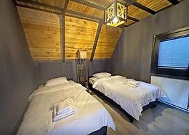 Club Armada Bungalov