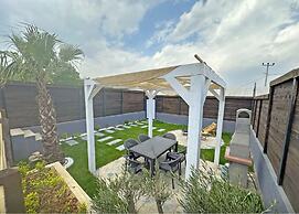 Club Armada Bungalov