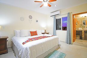 La Paz Condos with Pool 2 mi Malecon