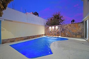 La Paz Condos with Pool 2 mi Malecon