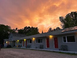 Port Loring Northland Motel