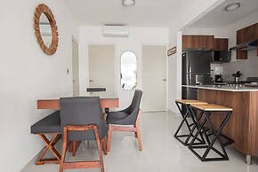 Cozy 2-Bedroom Retreat with Pool Access