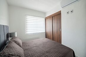 Cozy 2-Bedroom Retreat with Pool Access