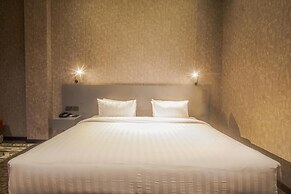 Fhandika Boutique Inc