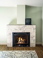 We Connect Co-Living