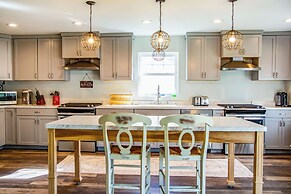 We Connect Co-Living