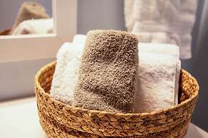 We Connect Co-Living