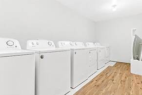 We Connect Co-Living