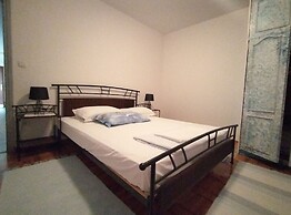 Apartments Zlata Rab