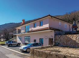 Cozy One Bedroom Apartment With Terrace