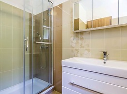 Cozy One Bedroom Apartment With Terrace