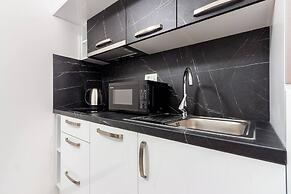 Modern Apartments With Private Balcony Kaštel Novi