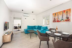 Modern Apartments With Private Balcony Kaštel Novi