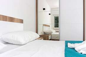 Modern Apartments With Private Balcony Kaštel Novi