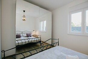 Spacious Luxury Trogir Apartments