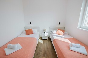 Spacious Luxury Trogir Apartments