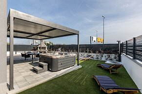 Scenic Kastel Luksic Apartments