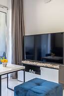 Scenic Kastel Luksic Apartments