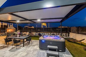 Scenic Kastel Luksic Apartments